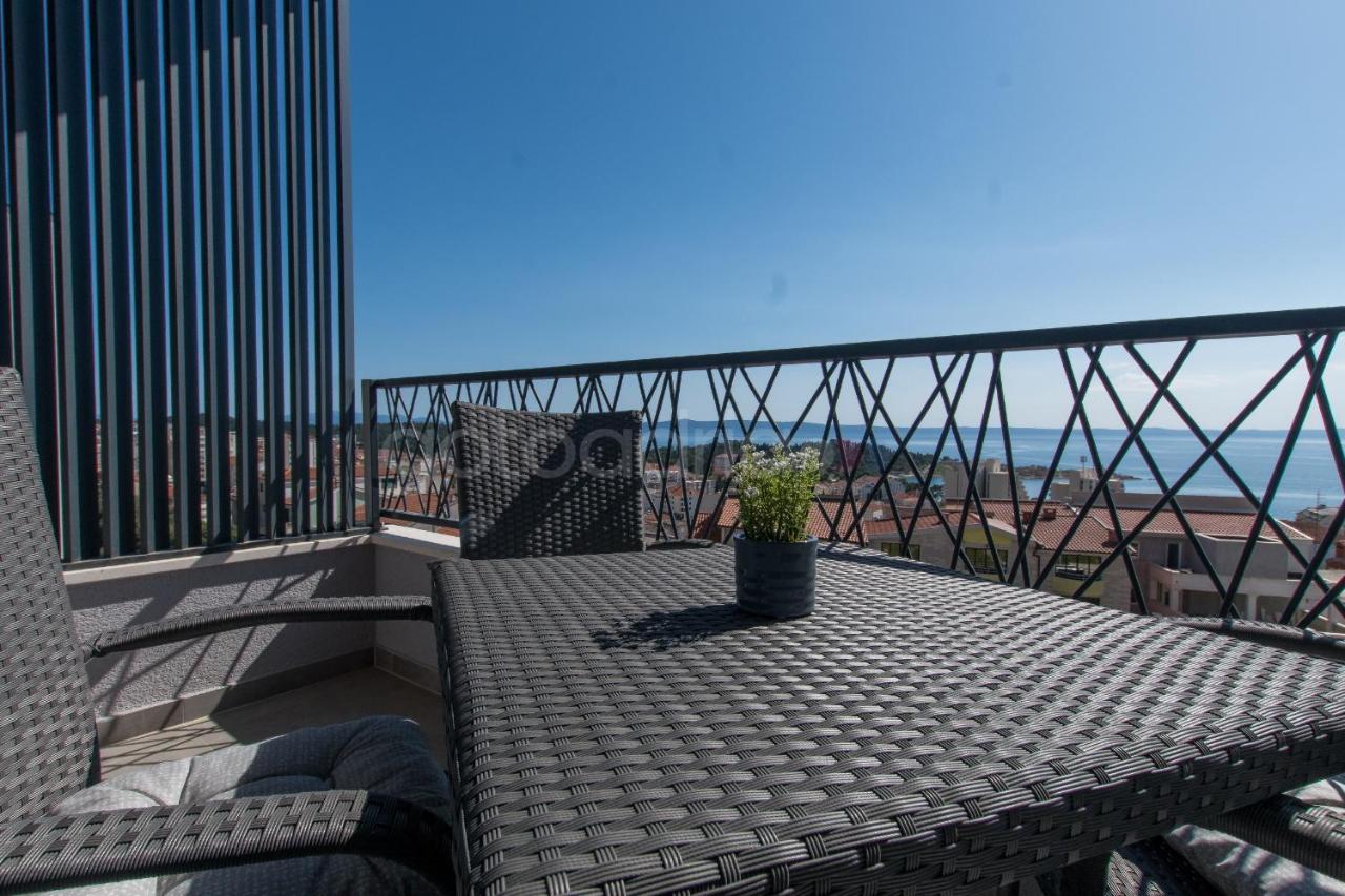 Sea View Apartments Diana Макарска Экстерьер фото